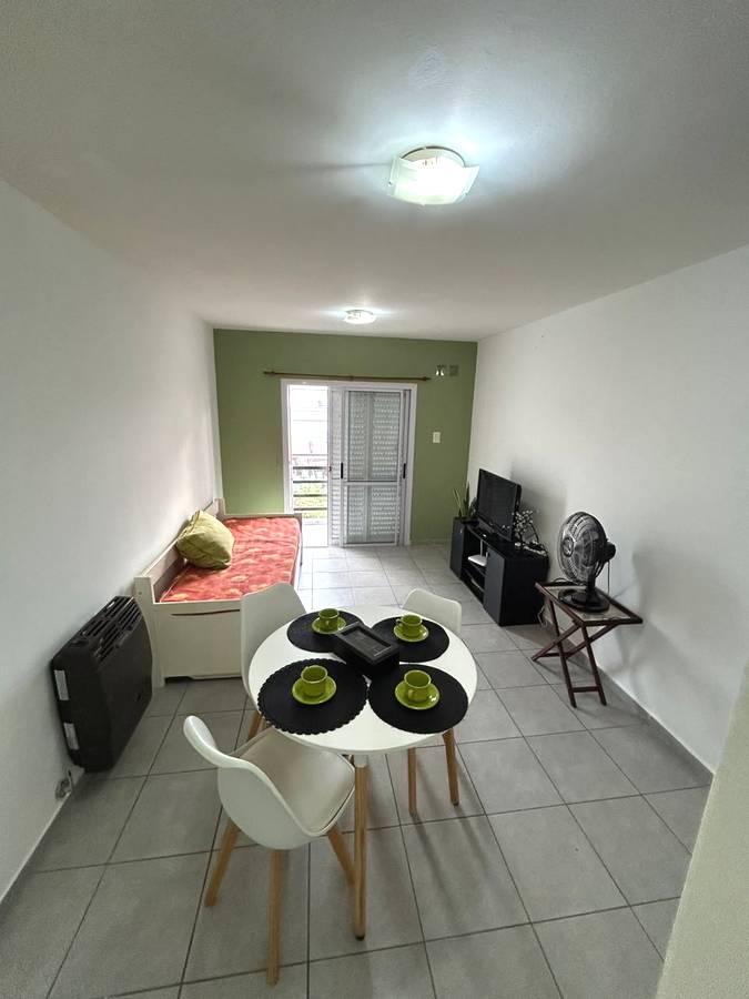 Departamento Alem 2