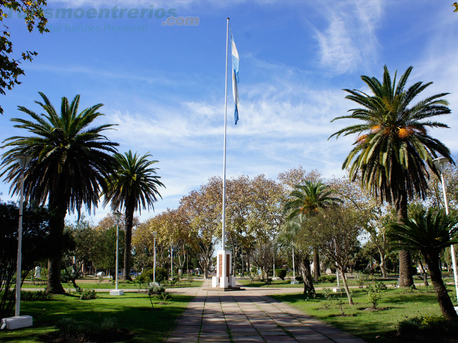 Plaza Washington - Imagen: Turismoentrerios.com