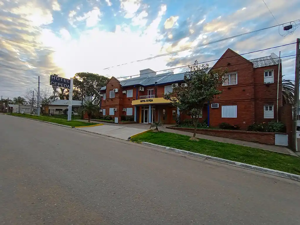 Hotel Cepeda