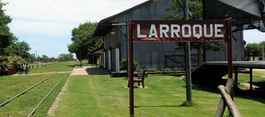 La Ciudad de Larroque, Entre Ros