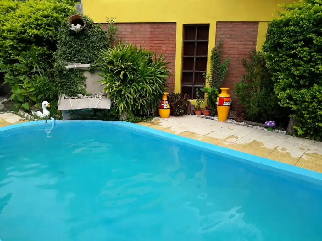 Las Casuarinas Hospedaje Turistico