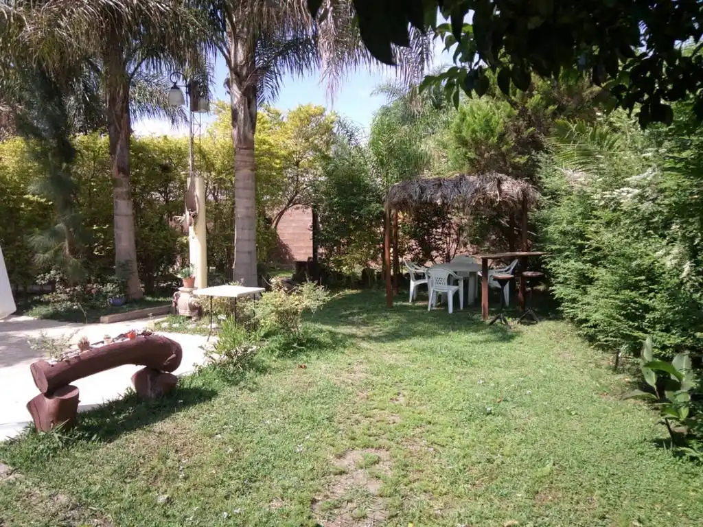 Las Casuarinas Hospedaje Turistico