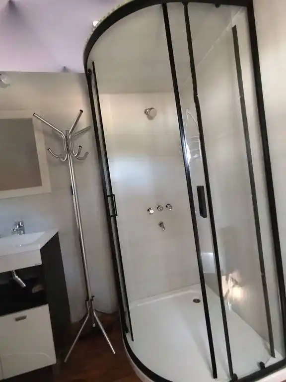 �ae Guaz� Domos Geod�sicos