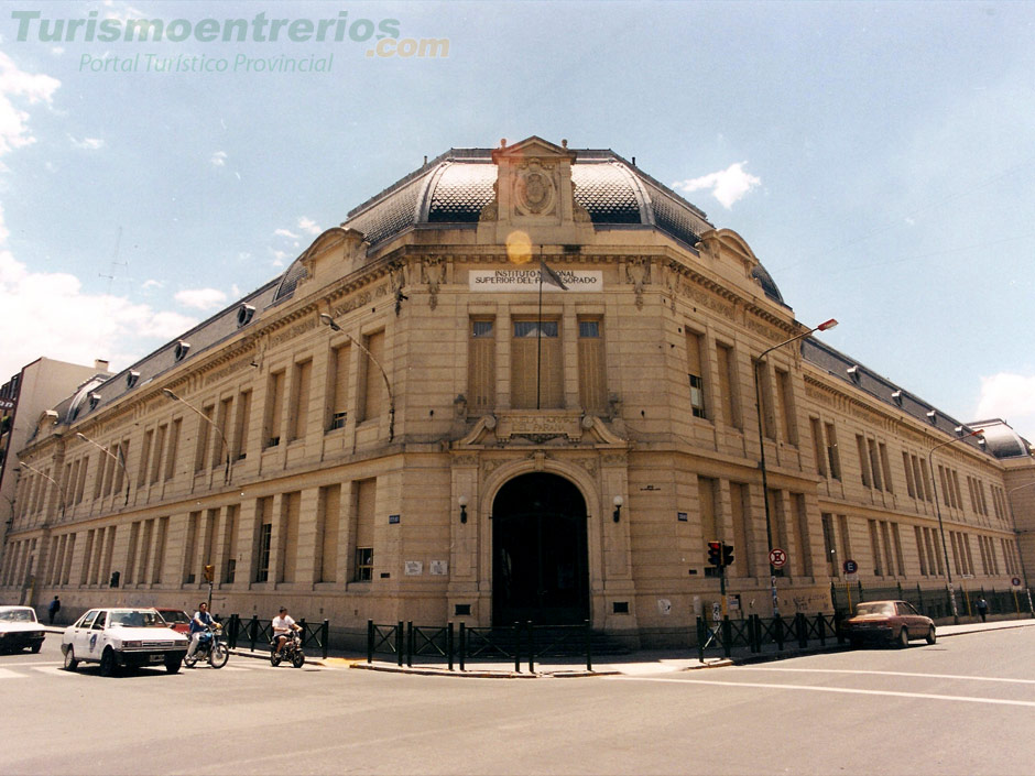 Escuela Normal - Imagen: Turismoentrerios.com