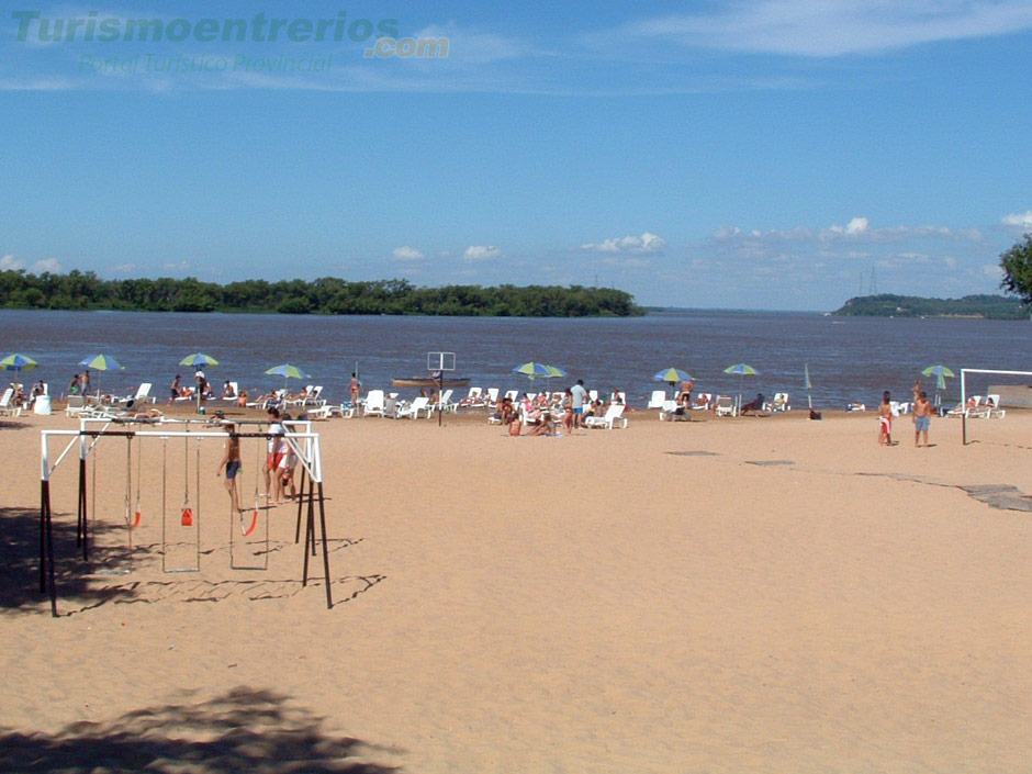 Playa del Club Estudiantes - Imagen: Turismoentrerios.com