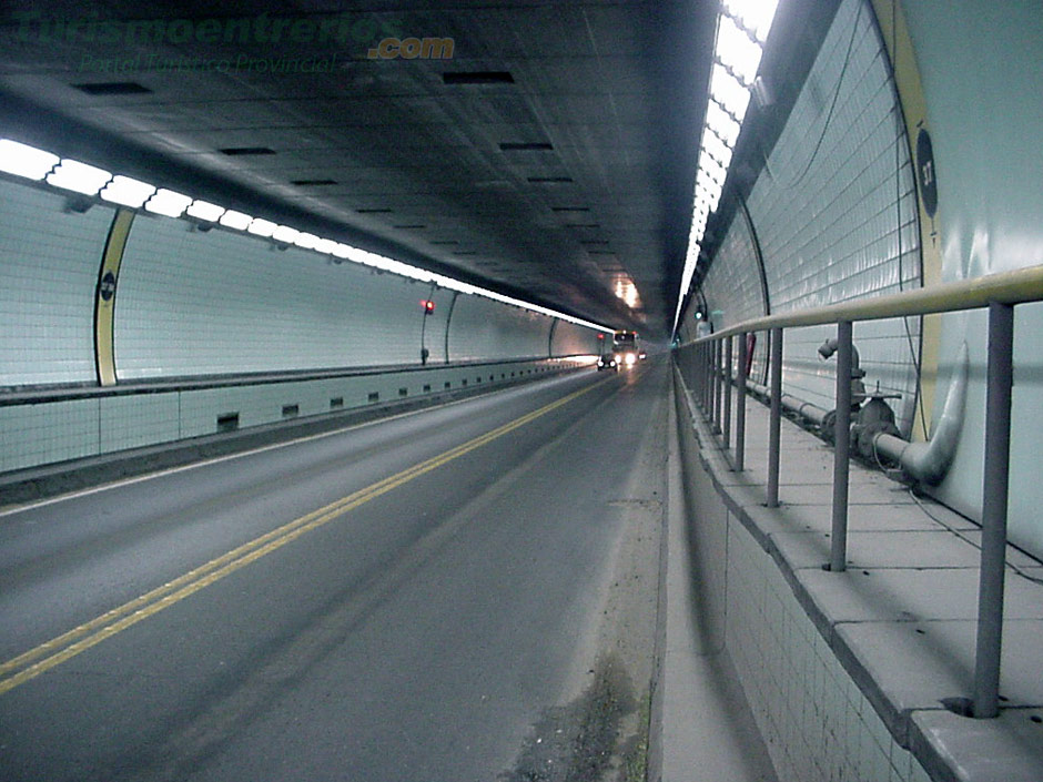 Túnel Subfluvial - Imagen: Turismoentrerios.com